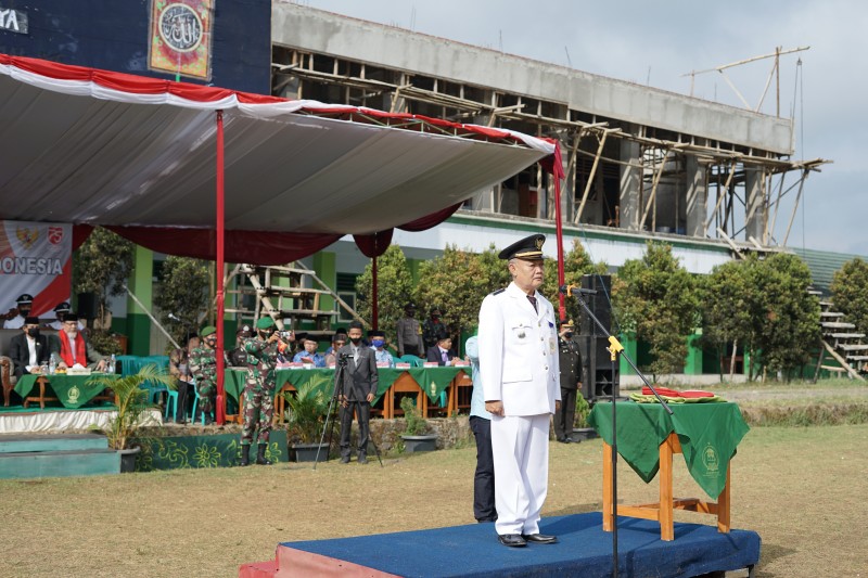 Upacara Kemerdekaan HUT RI ke 75