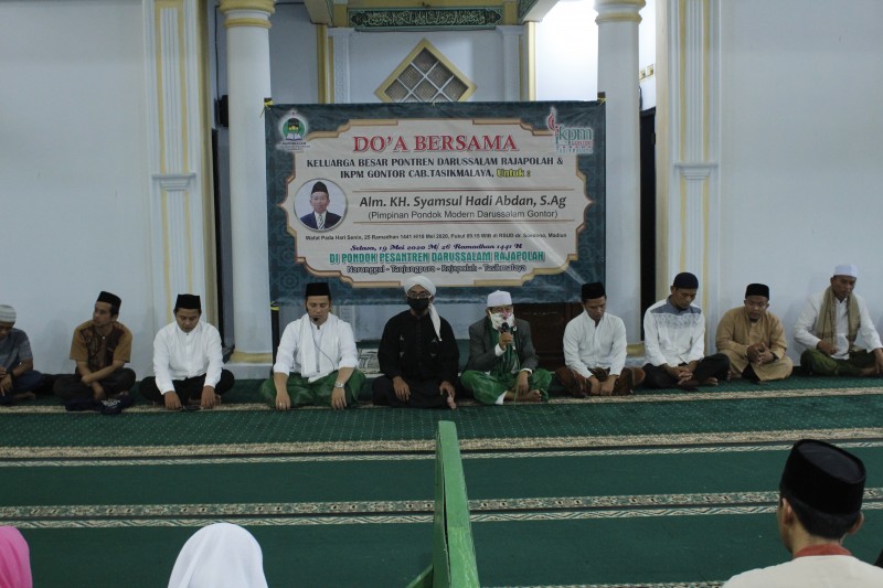 Buka dan Doa Bersama Keluarga Besar Pontren Darussalam Rajapolah dan IKPM Gontor Cab. Tasikmalaya