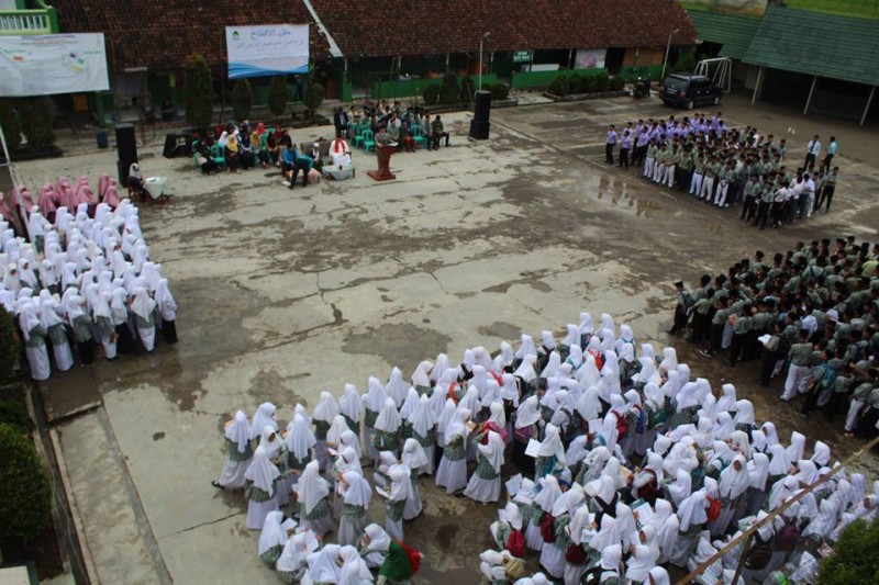 PEMBUKAAN UJIAN TULIS PTS ( PENILAIAN PEMBUKAAN Murojaah Amah  PTS ( PENILAIAN TENGAH SEMESTER ) DI PONDOK PESANTREN DAR