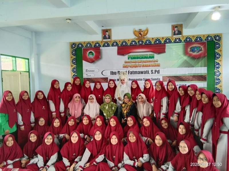 Pelatihan Nissaiyah Santri Akhir KMI