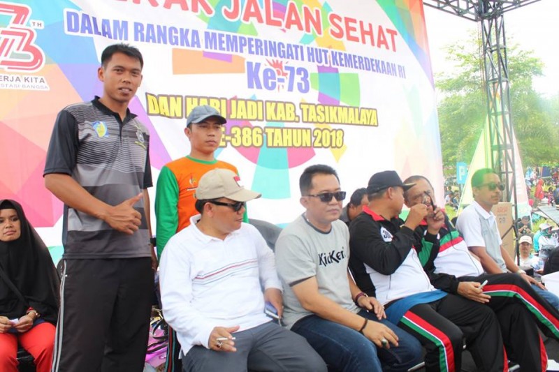 Jalan santai jadi Puncak Acara Peringatan HUT RI ke-73 dan hari jadi Kabupaten Tasikmalaya ke-386