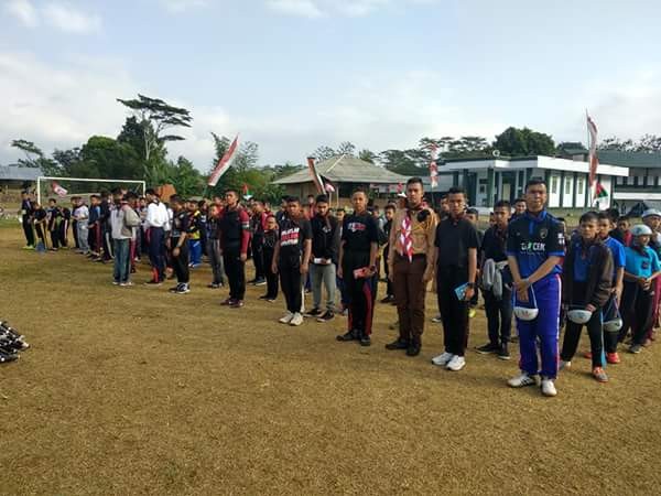 Pemberangkatan Hiking