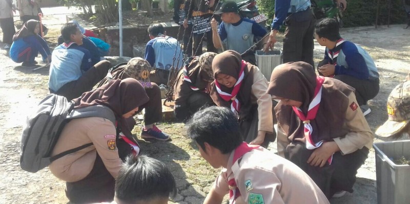 Bakti Sosial di Kantor Kecamatan Rajapolah