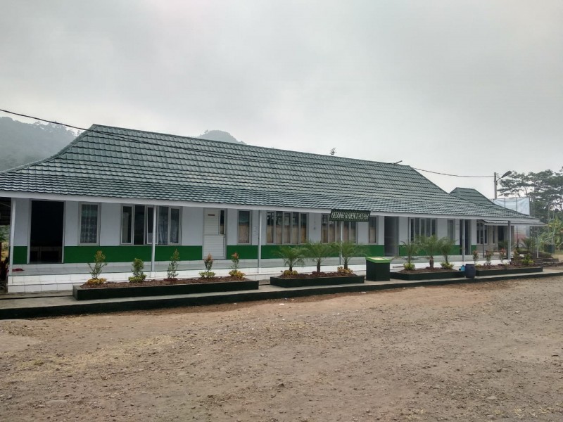 Sejarah Gedung Raden Fatah Pondok Pesantren Darussalam Rajapolah Tasikmalaya