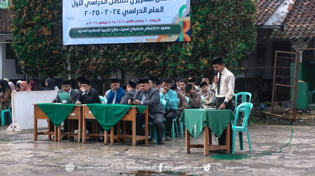 Pembukaan Ujian Tulis Semester Ganjil Tahun Ajaran 2024 - 2025