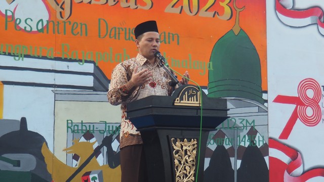  Pembukaan Kegiatan Gebyar 17 Agustus di Pondok Pesantren Darussalam Rajapolah Tasikmalaya 