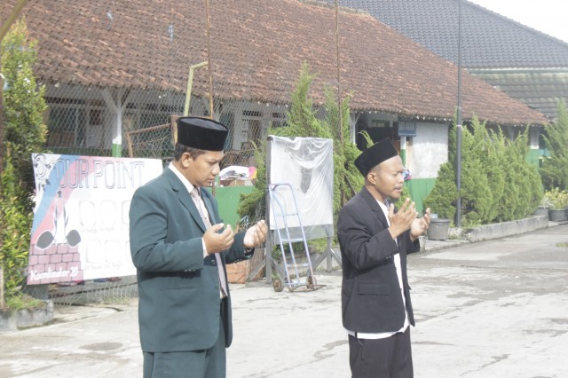 Pembukaan Ujian Lisan Santri Akhir KMI Respect Generation