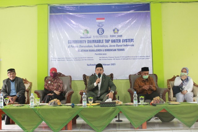 Penyerahan dan Peresmian Drinkable TAP Water System